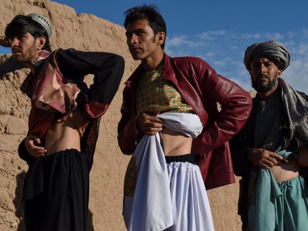 “一个肾村”:阿富汗人如此绝望，以至于他们开始卖自己的器官